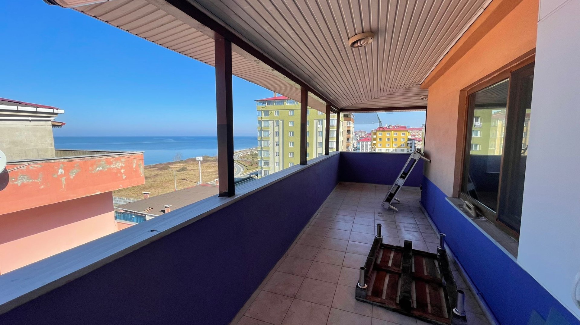 Kiralık Teras, Trabzon / OF / İRFANLI MAH.