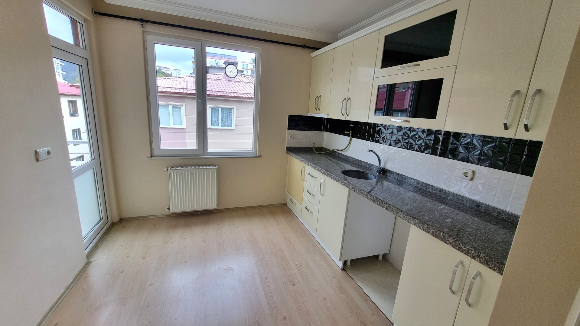 Kiralık Daire, Trabzon / OF / İRFANLI MAH.