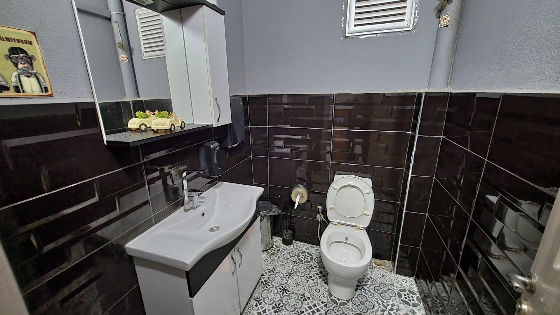 Satılık İŞYERİ, Trabzon / OF / SULAKLI MAHALLESİ